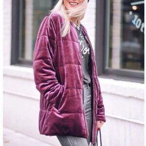 WHO WHAT WEAR Velvet Puffer Jacket Size Large Womens Burgundy Plum